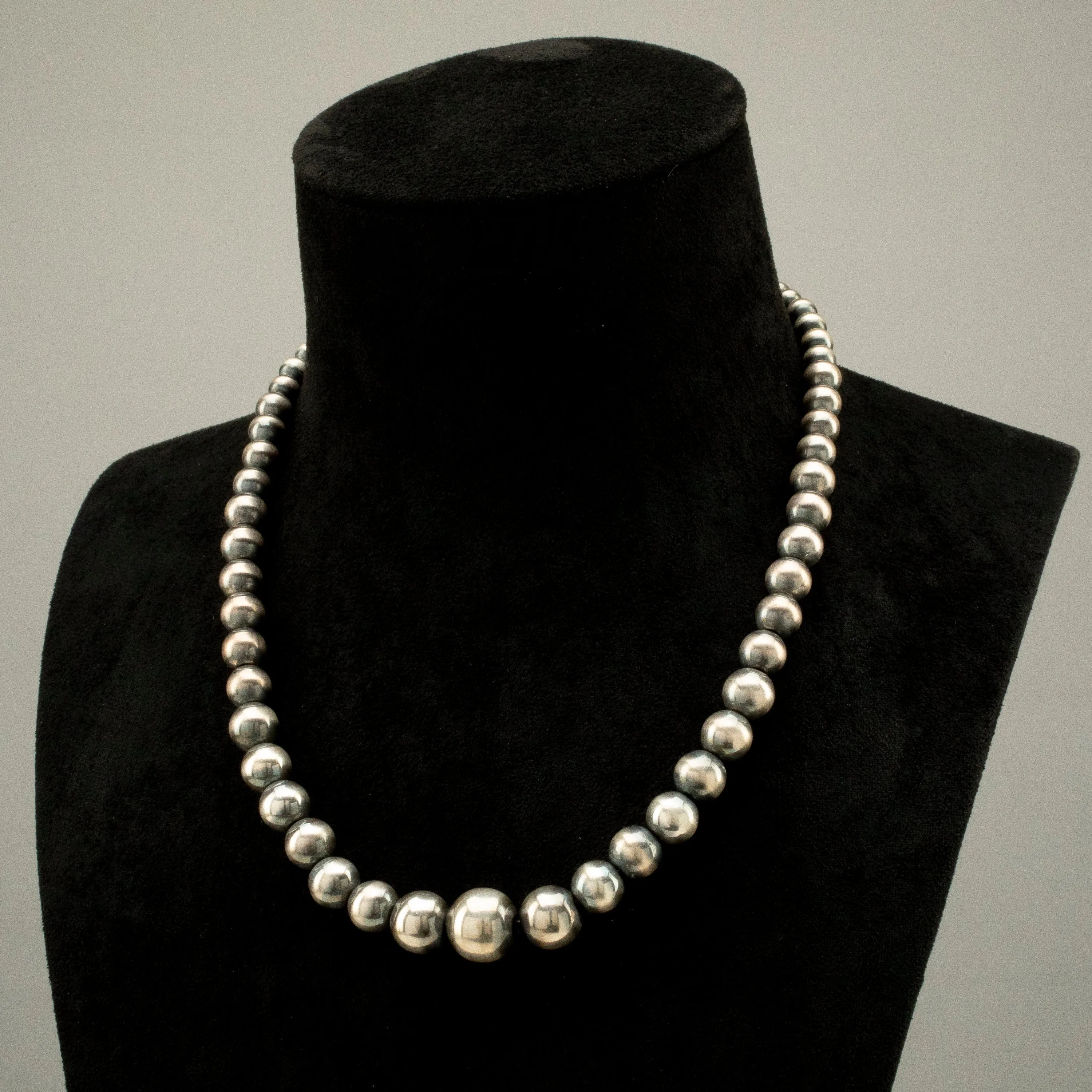 18 Single Strand Graduated 5mm - 14mm Navajo Pearl USA Native American Made 925 Sterling Silver Necklace