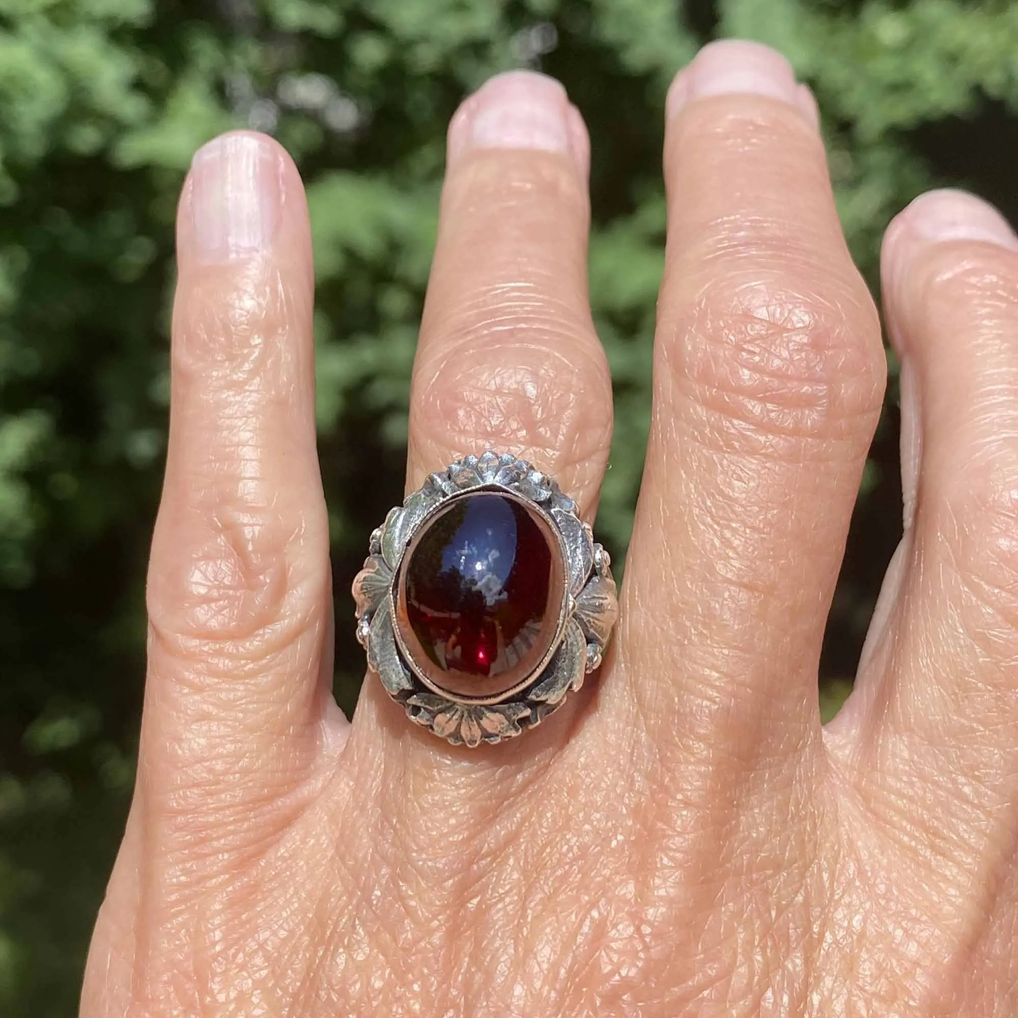 Arts & Crafts Zoltan White Garnet Cabochon Ring