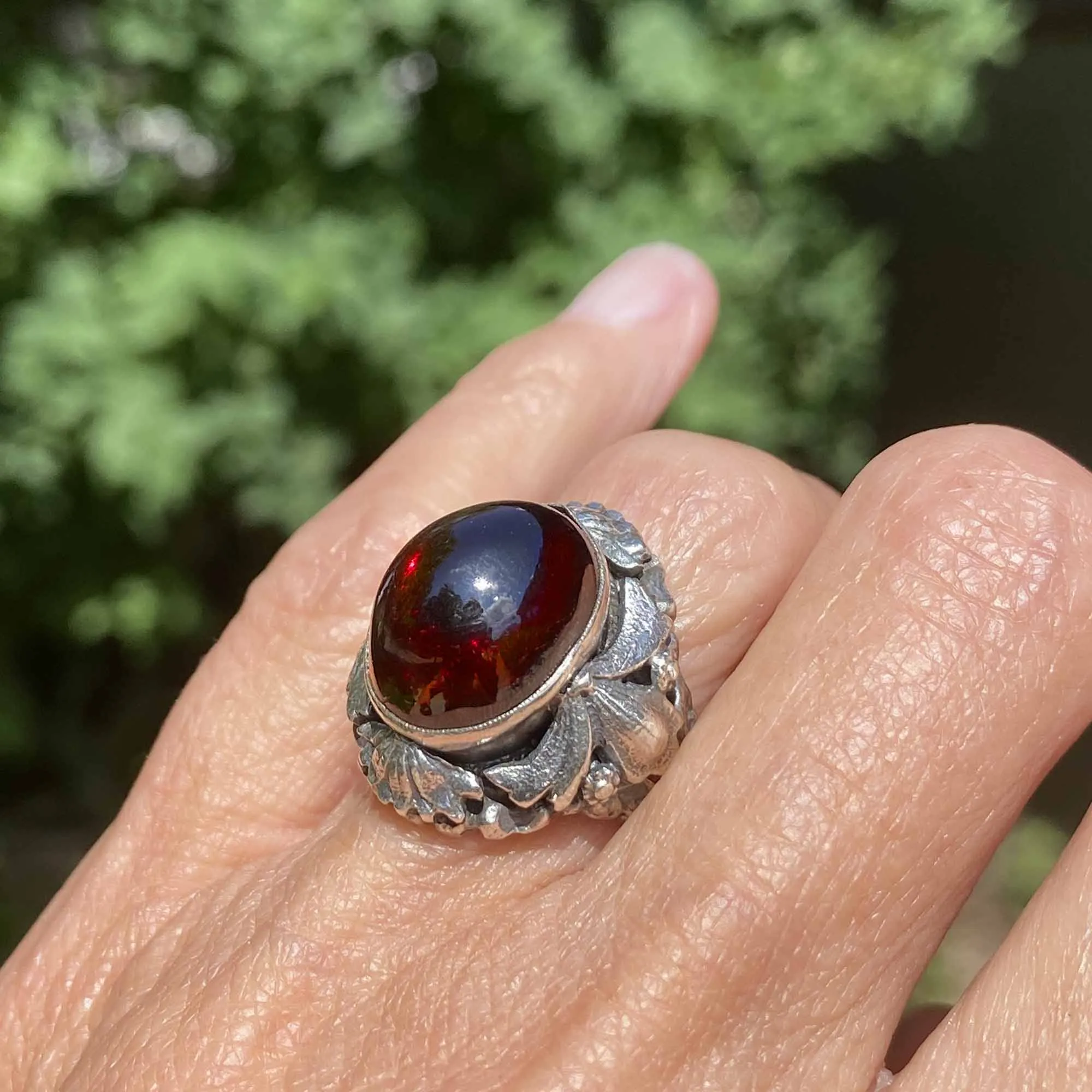 Arts & Crafts Zoltan White Garnet Cabochon Ring