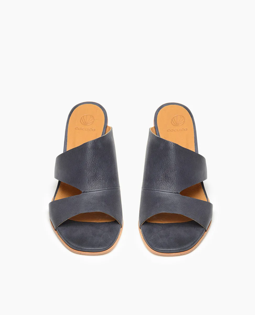 Barrel Sandal