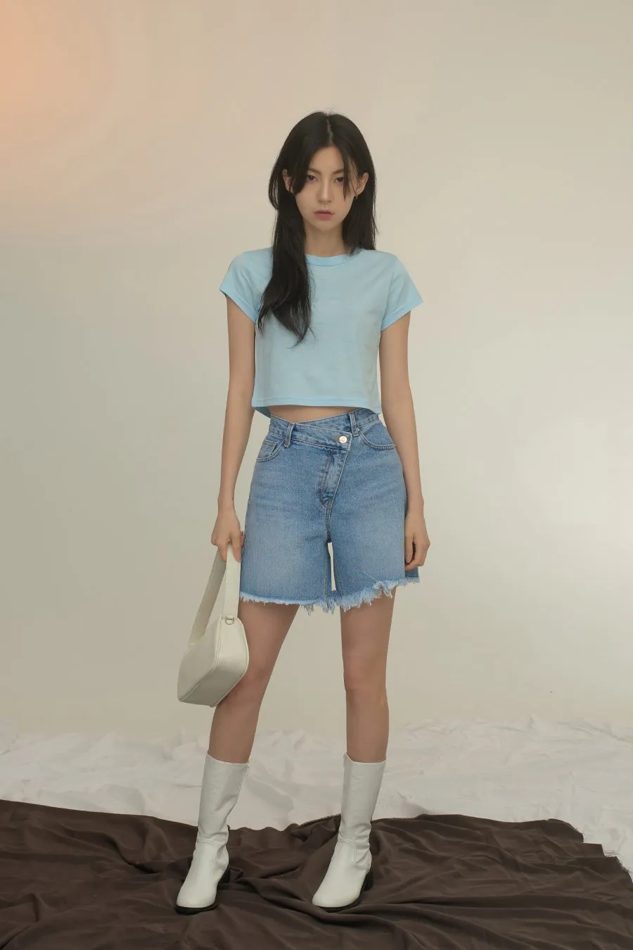 Basic Cotton Cropped T-shirt CA04