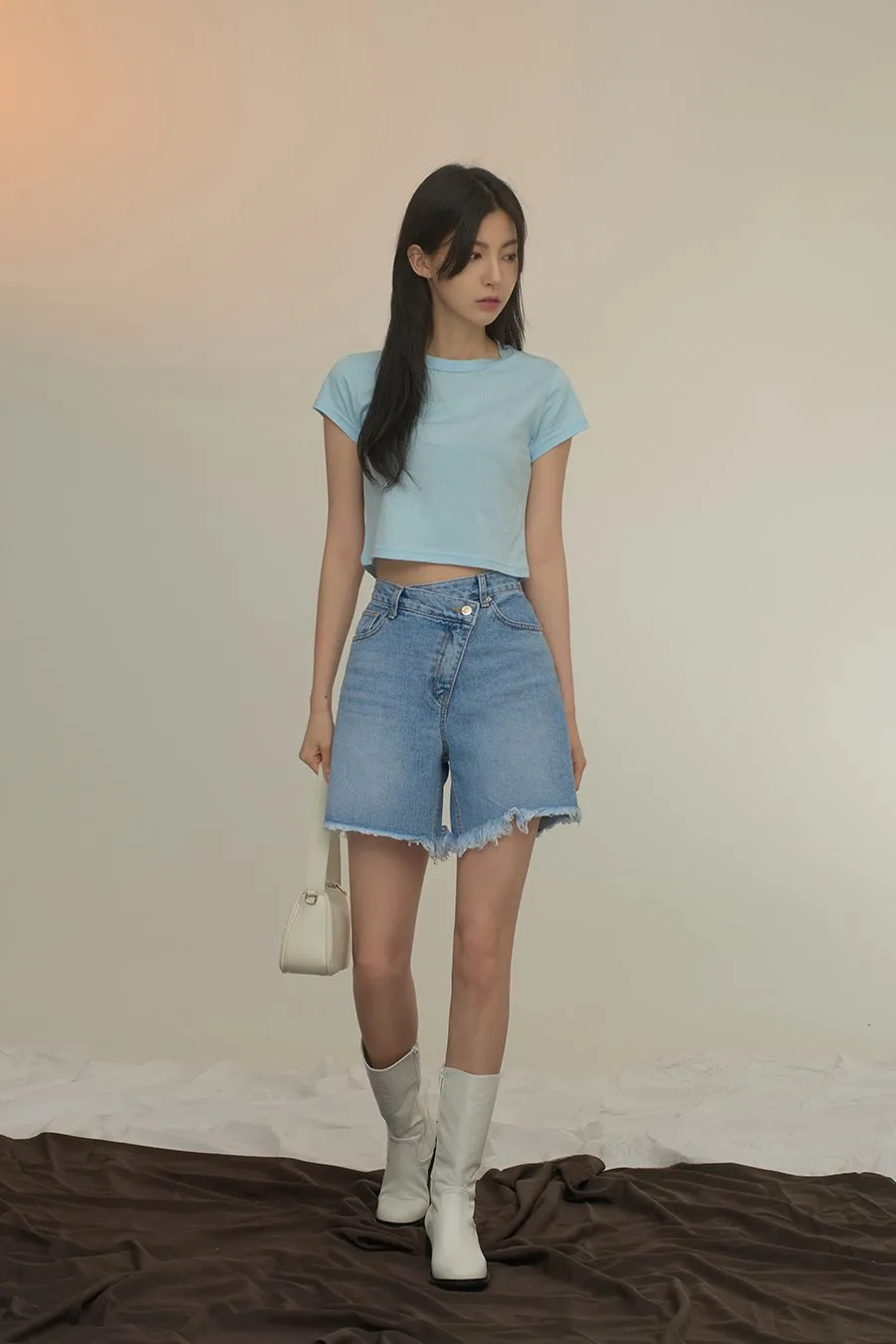 Basic Cotton Cropped T-shirt CA04