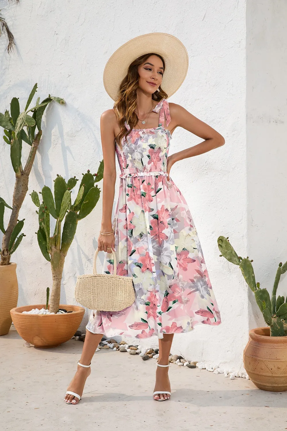 Beach-Ready Square Neck Midi Dress for Wedding Attendees