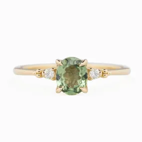 Estel Ring 6x5mm 0.85ct Light green Montana Sapphire, 14K Yellow Gold