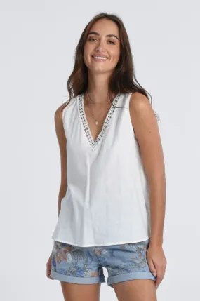 Molly Bracken tank G809, crochet trim