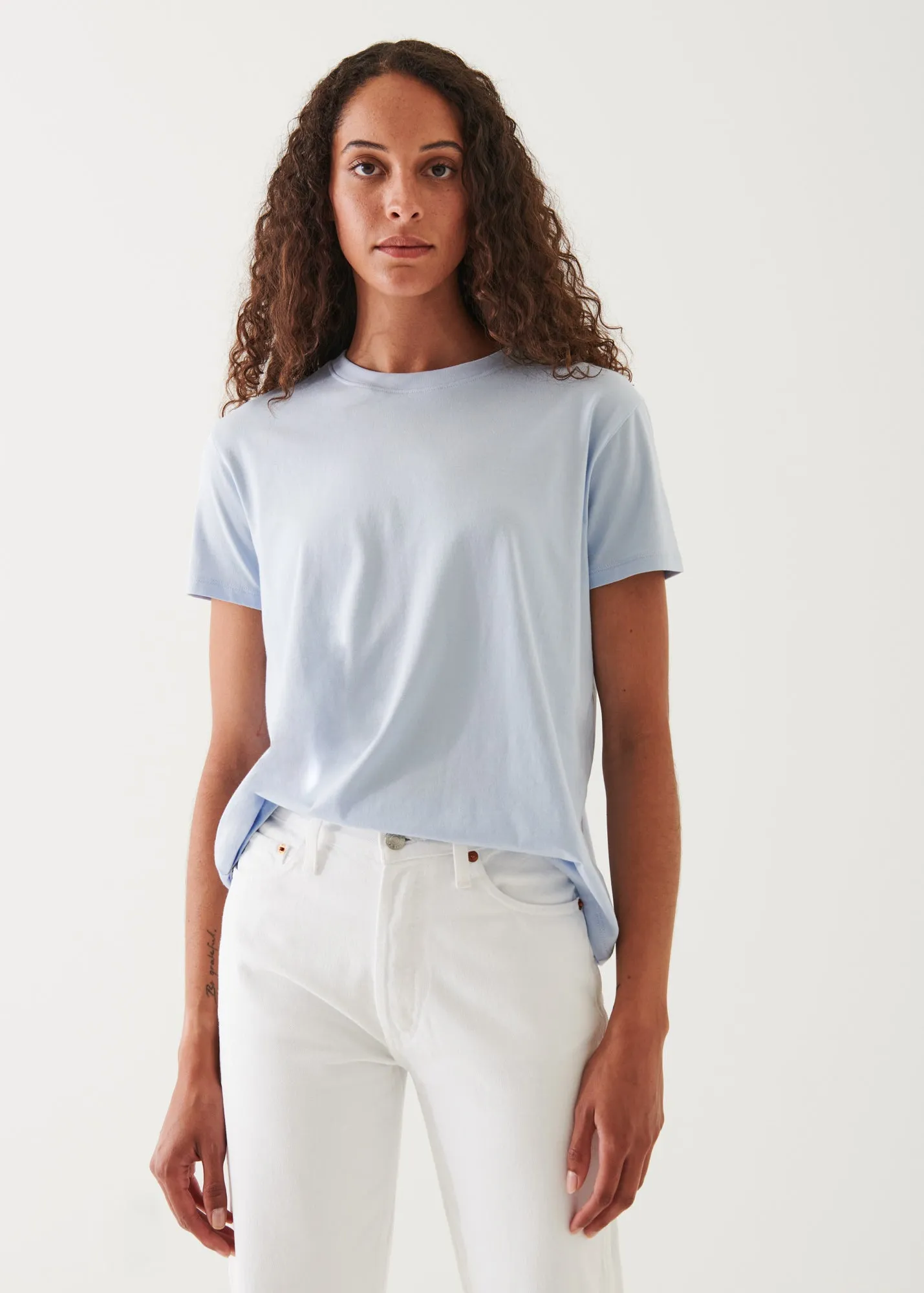 PASTEL ICONIC PIMA COTTON  STRETCH BOYFRIEND T-SHIRT