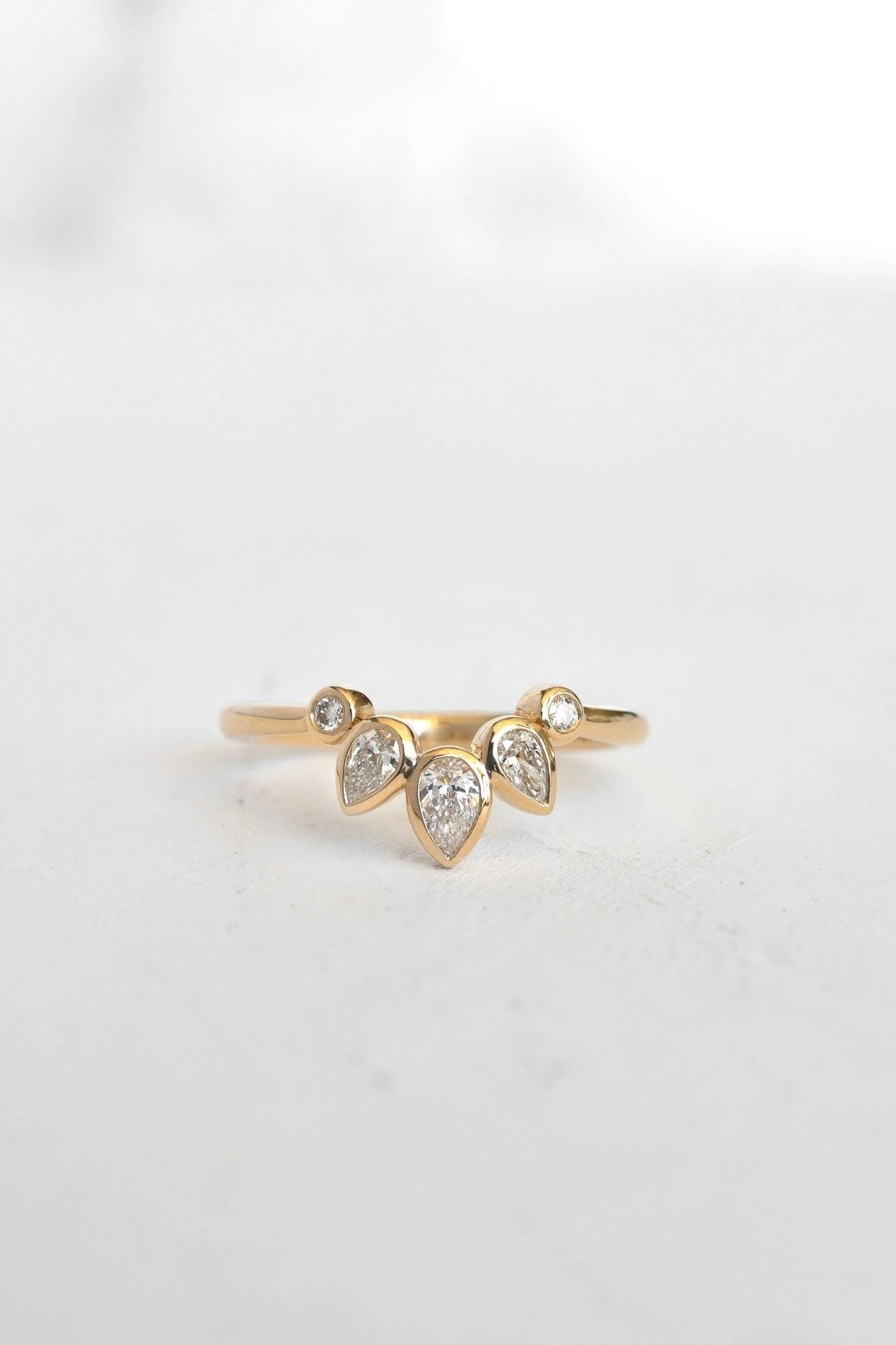 Stardust Contour Ring with Lab Diamonds