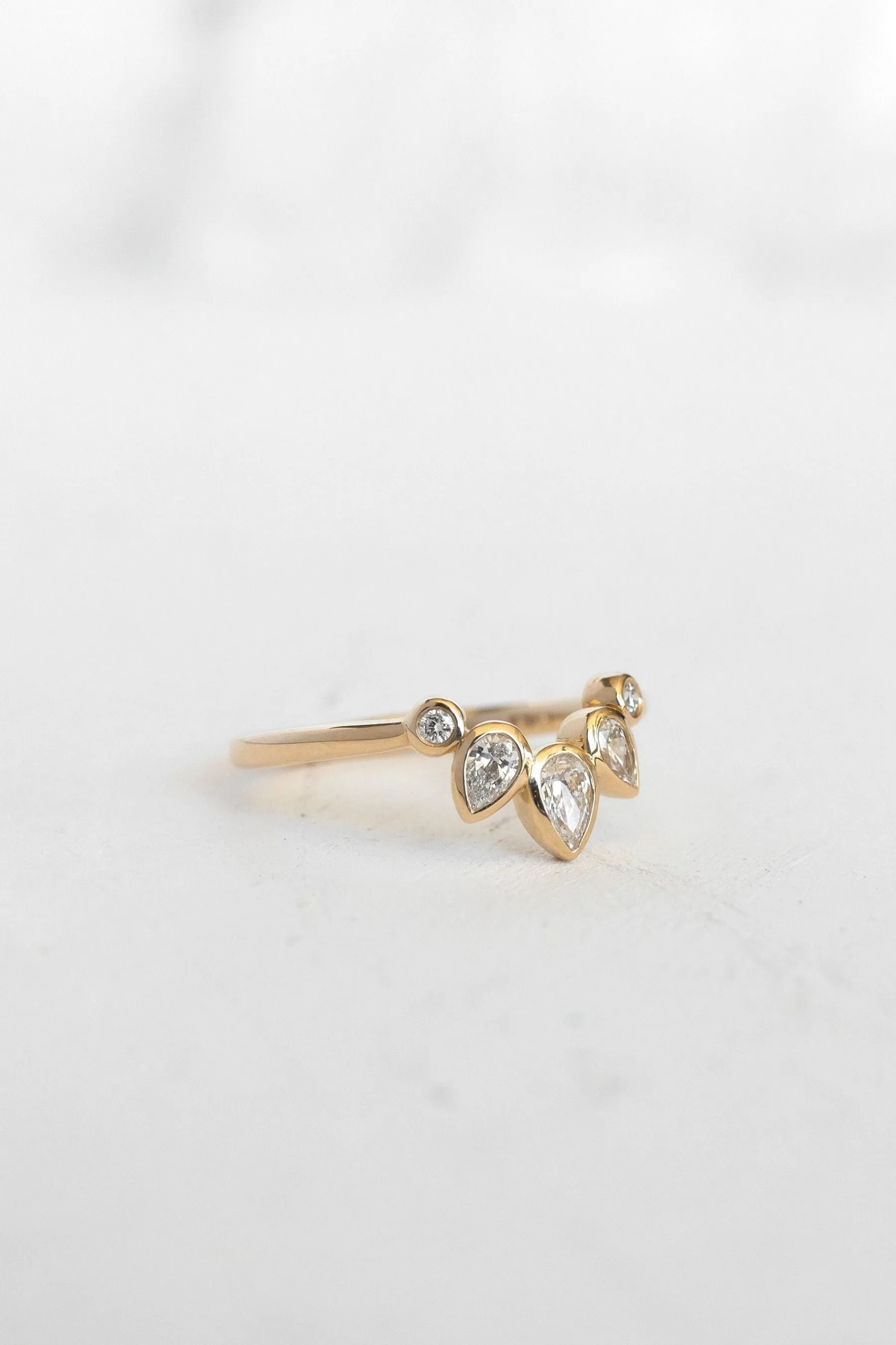 Stardust Contour Ring with Lab Diamonds